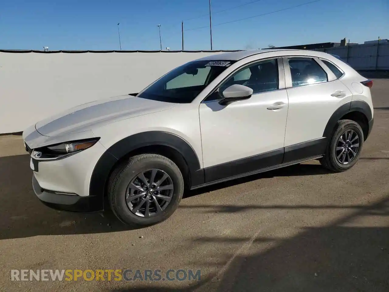 1 Photograph of a damaged car 3MVDMBBM8RM708524 MAZDA CX30 2024
