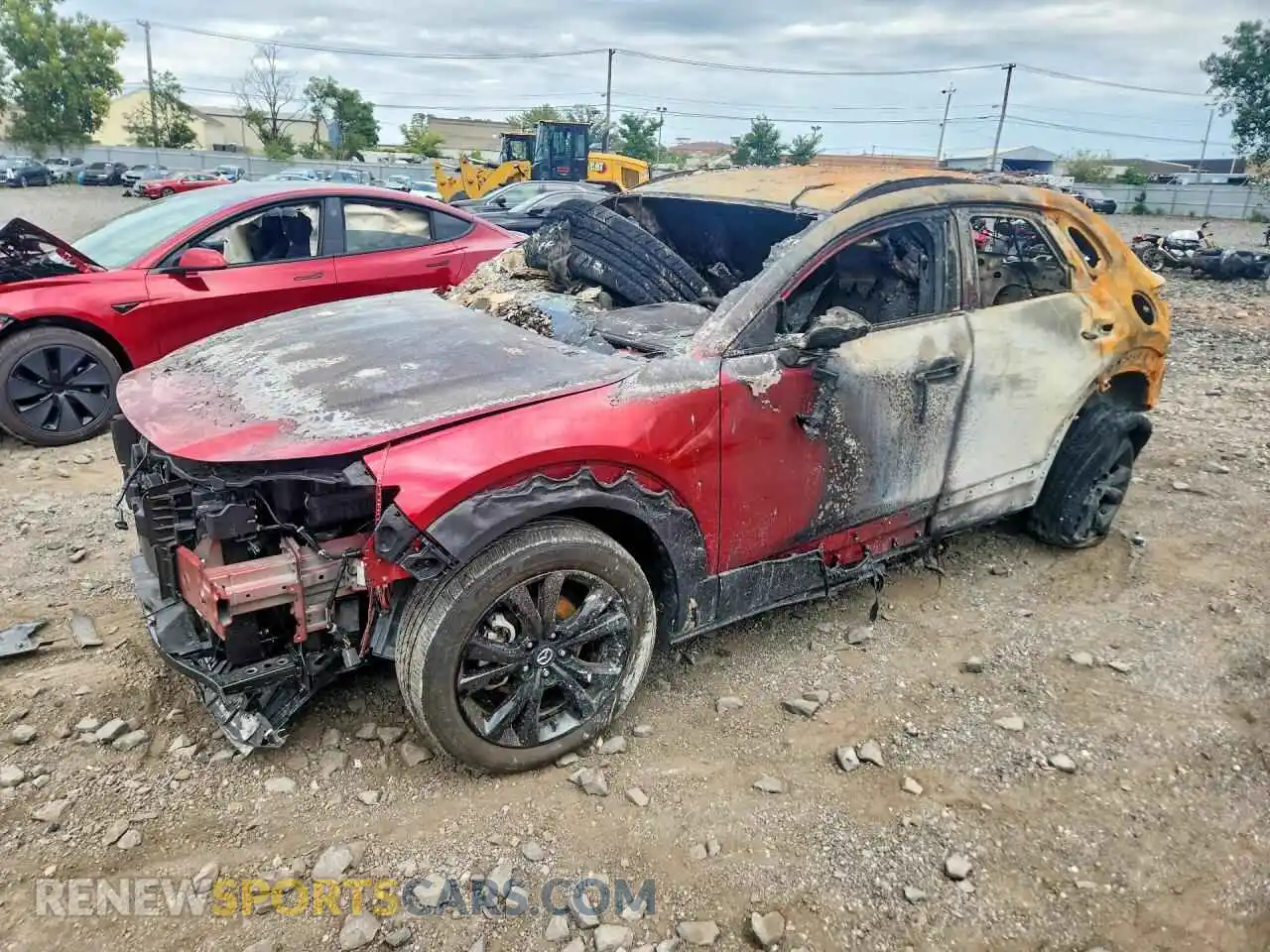 2 Photograph of a damaged car 3MVDMBBM9RM637608 MAZDA CX30 2024