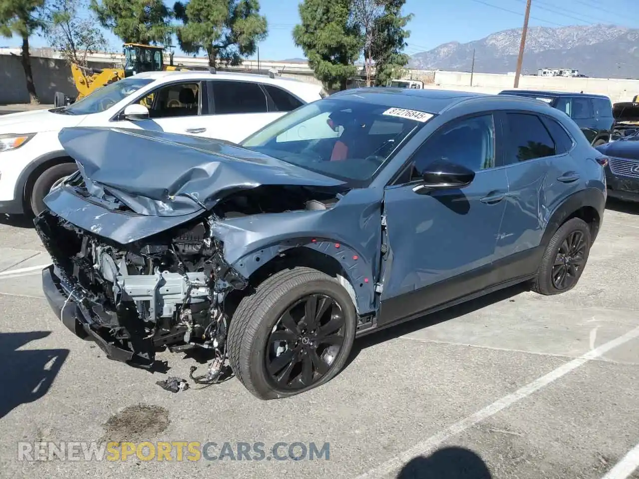 1 Photograph of a damaged car 3MVDMBCM1RM681553 MAZDA CX30 2024