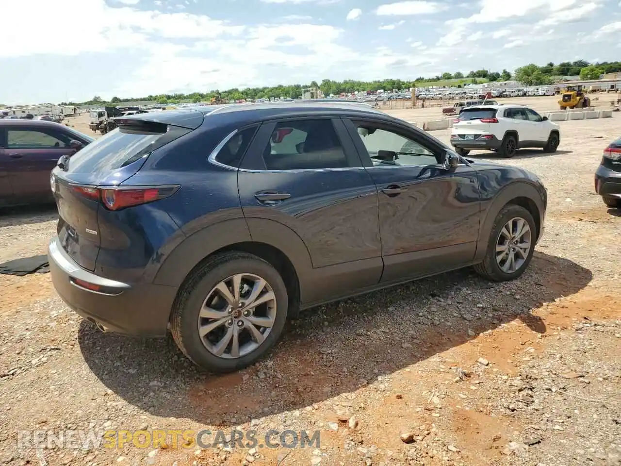 3 Photograph of a damaged car 3MVDMBCM1RM720271 MAZDA CX30 2024