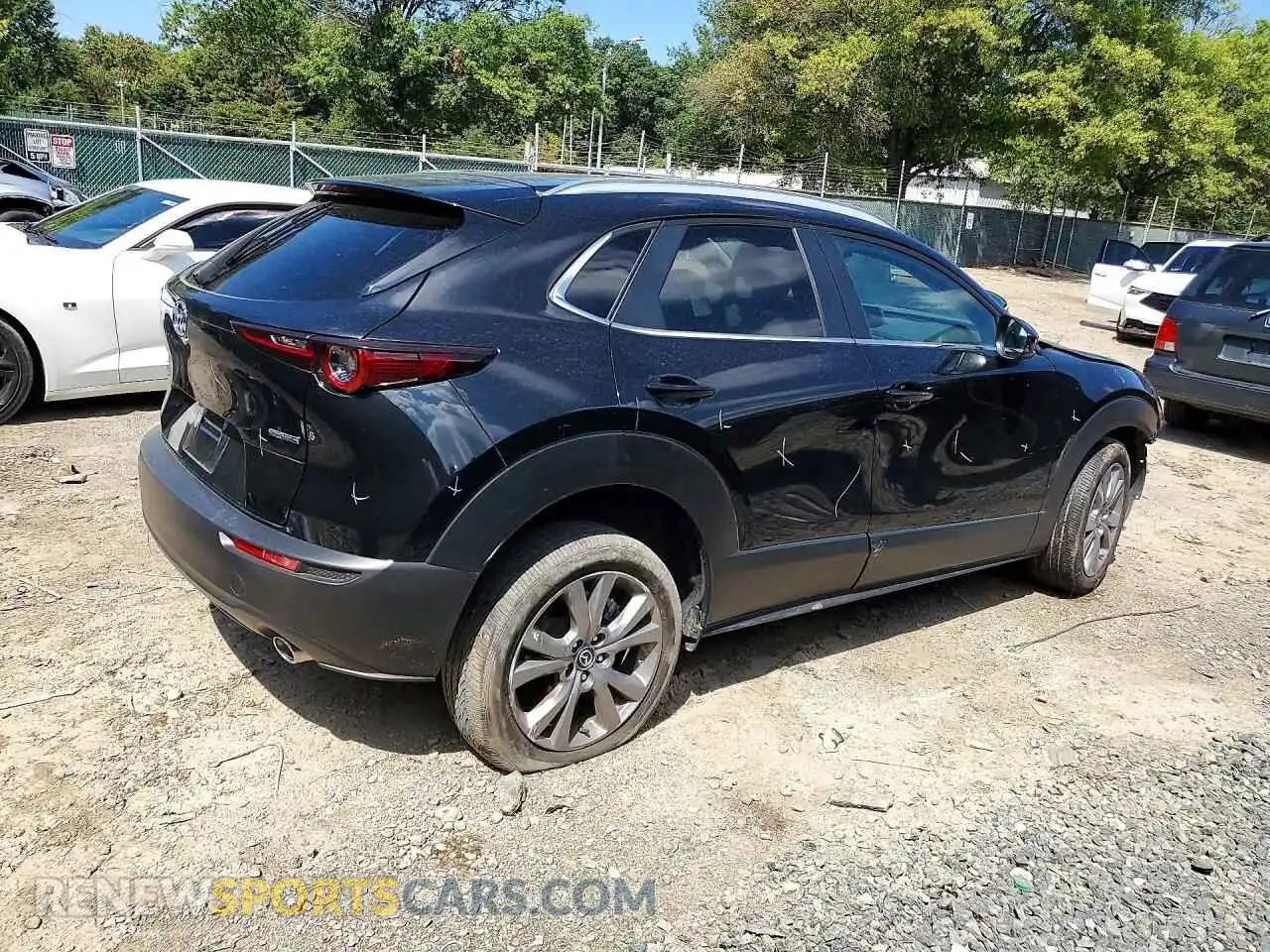 3 Photograph of a damaged car 3MVDMBCM2RM655124 MAZDA CX30 2024