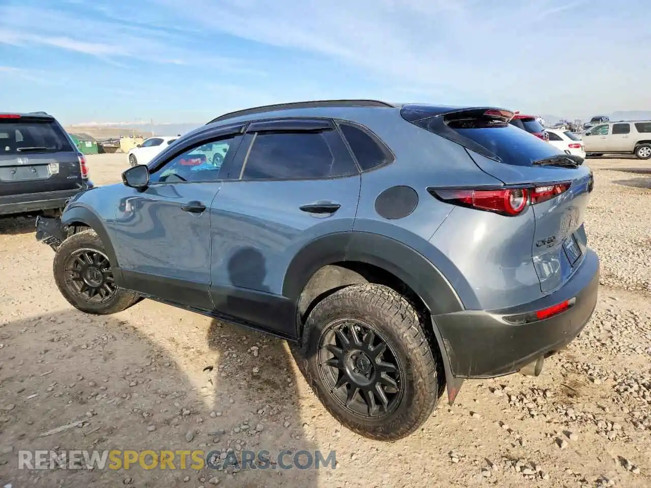 2 Photograph of a damaged car 3MVDMBCM3RM603470 MAZDA CX30 2024