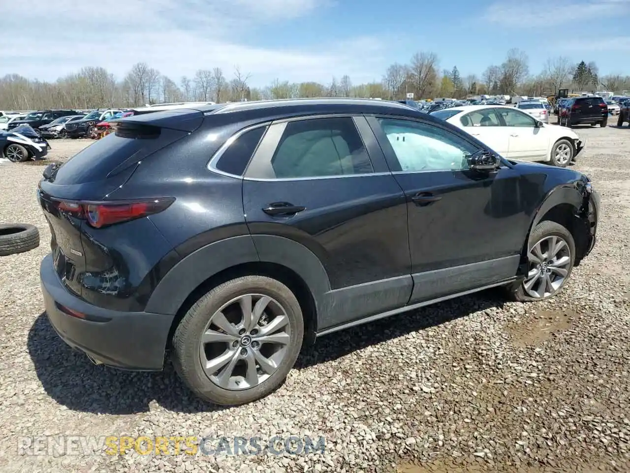 3 Photograph of a damaged car 3MVDMBCM3RM617093 MAZDA CX30 2024