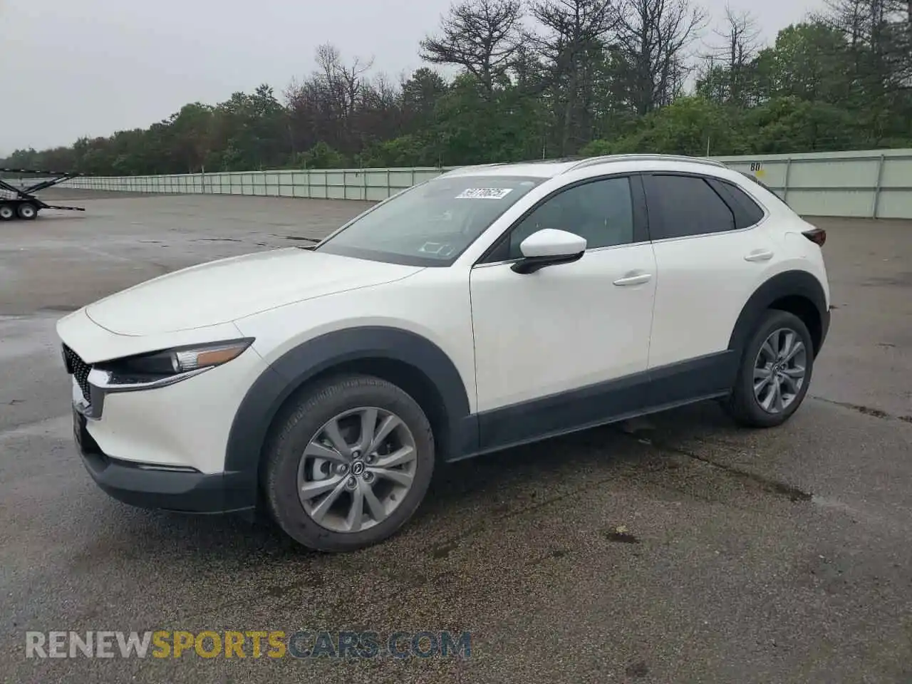1 Photograph of a damaged car 3MVDMBCM3RM667783 MAZDA CX30 2024