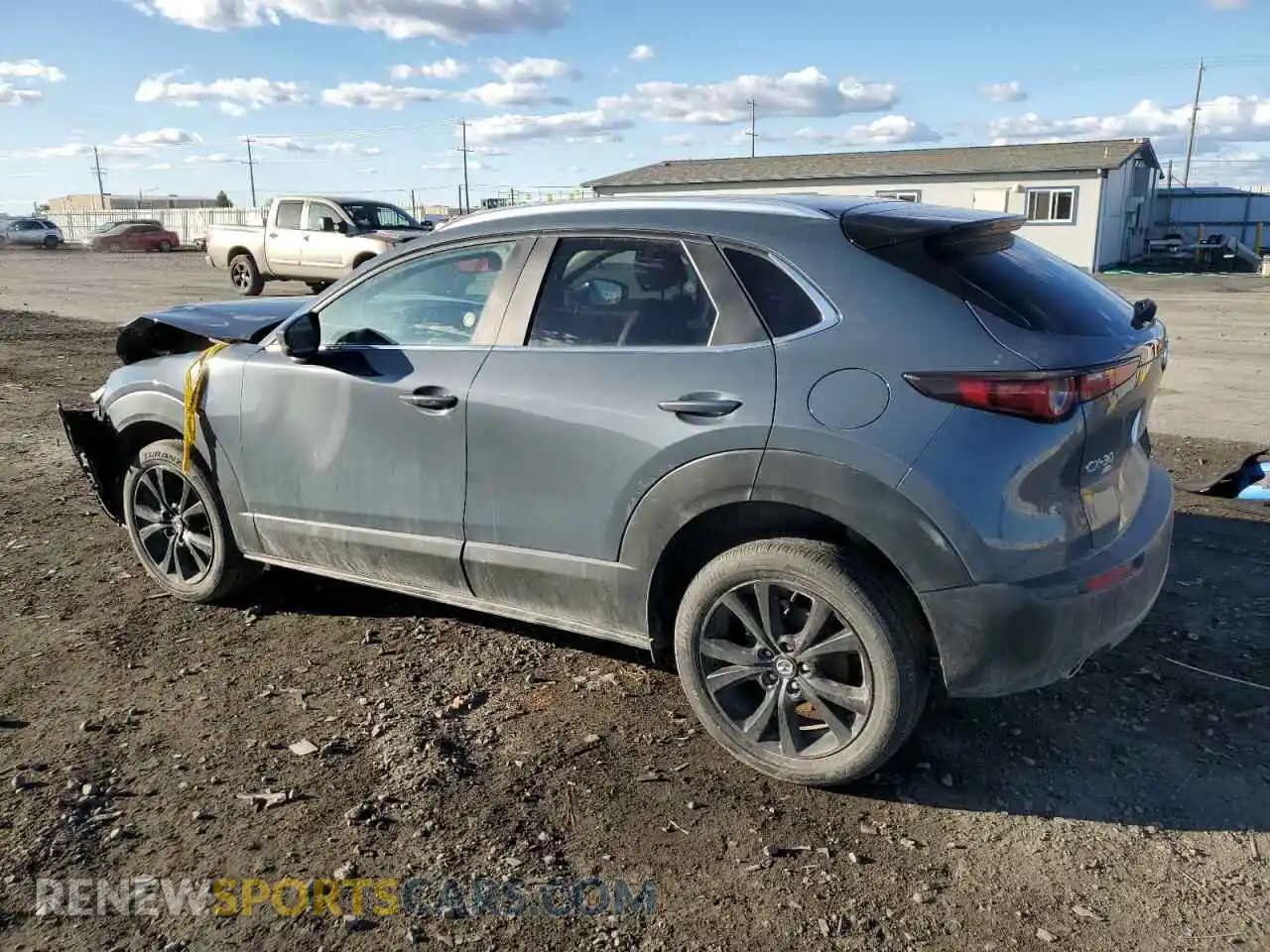 2 Photograph of a damaged car 3MVDMBCM4RM664987 MAZDA CX30 2024