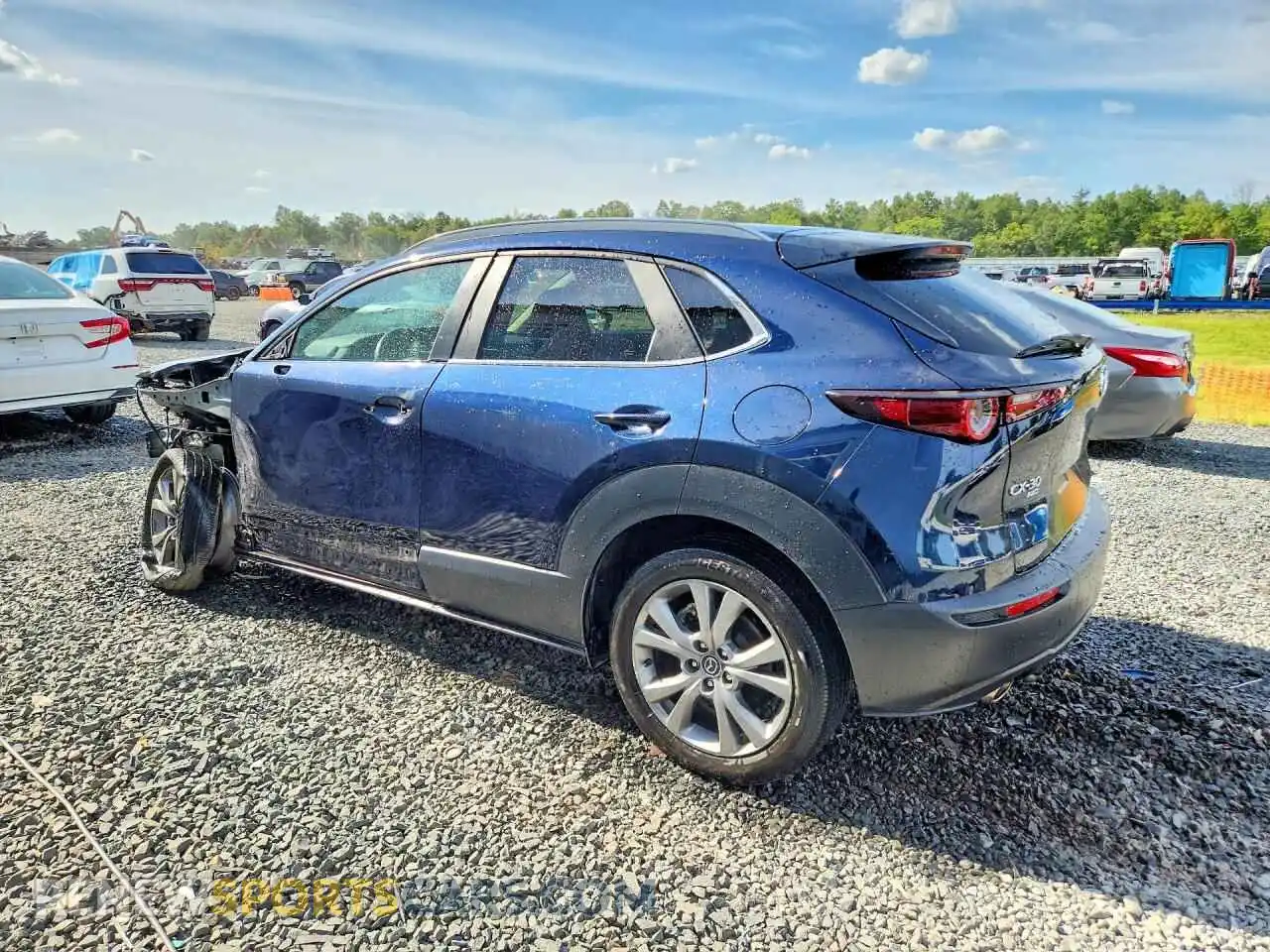 2 Photograph of a damaged car 3MVDMBCM4RM719213 MAZDA CX30 2024
