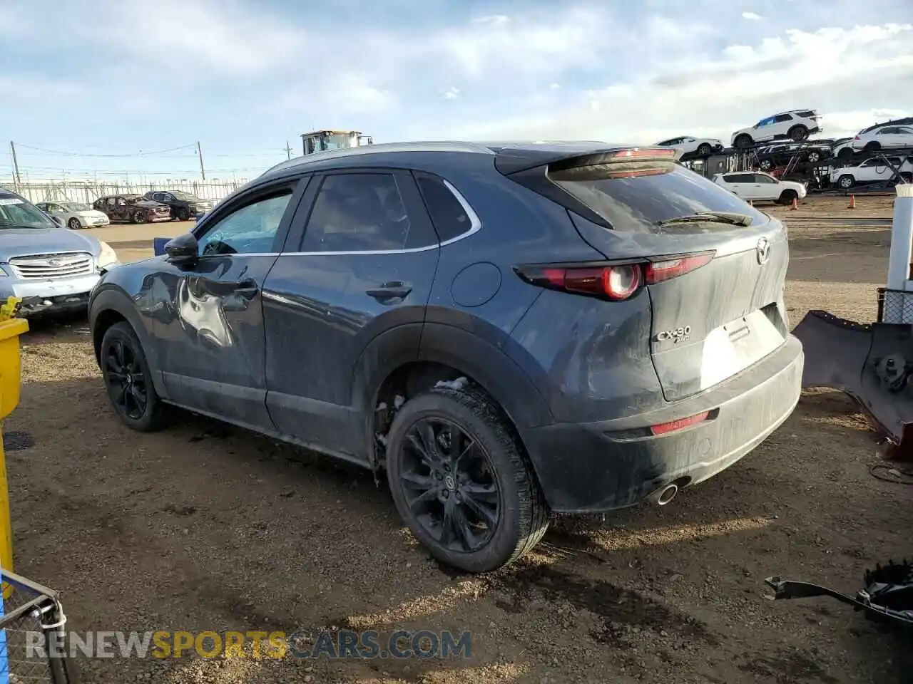 2 Photograph of a damaged car 3MVDMBCM5RM628970 MAZDA CX30 2024