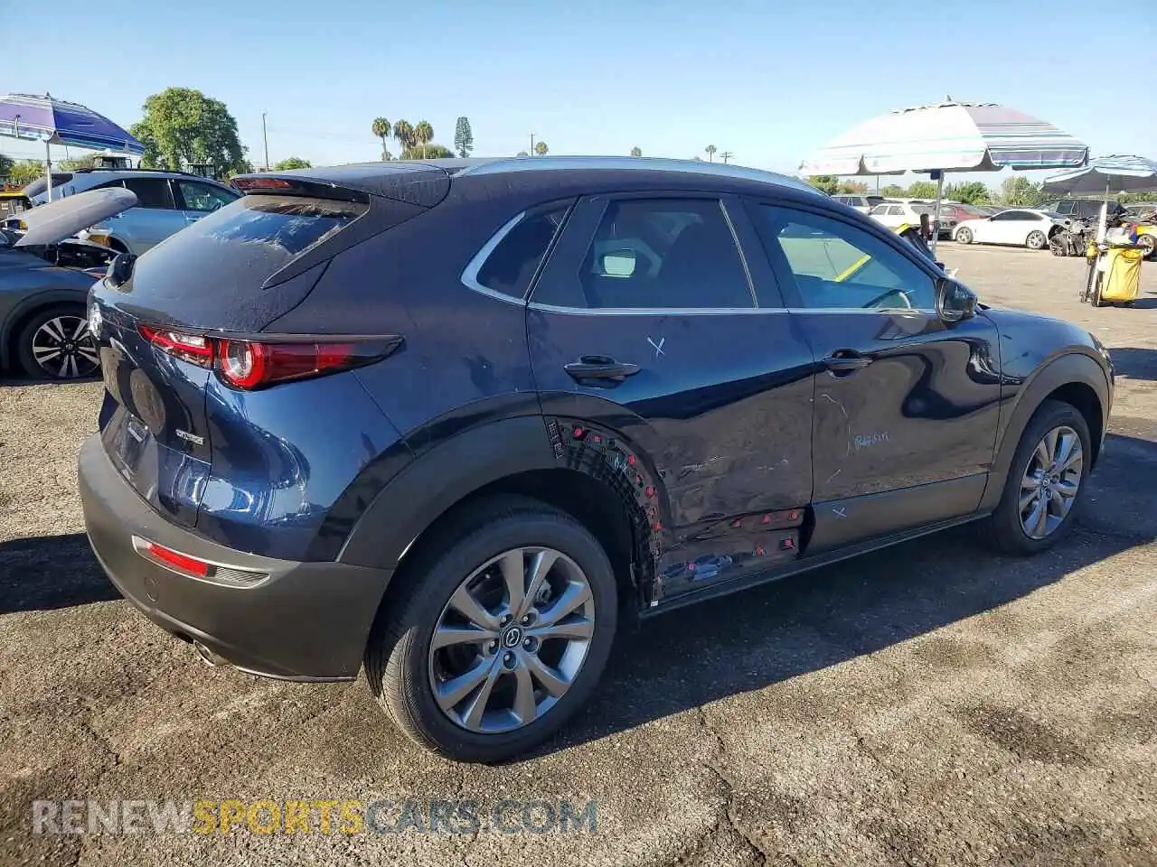 3 Photograph of a damaged car 3MVDMBCM7RM668158 MAZDA CX30 2024