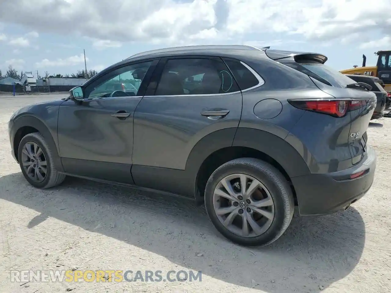 2 Photograph of a damaged car 3MVDMBDM4RM615609 MAZDA CX30 2024
