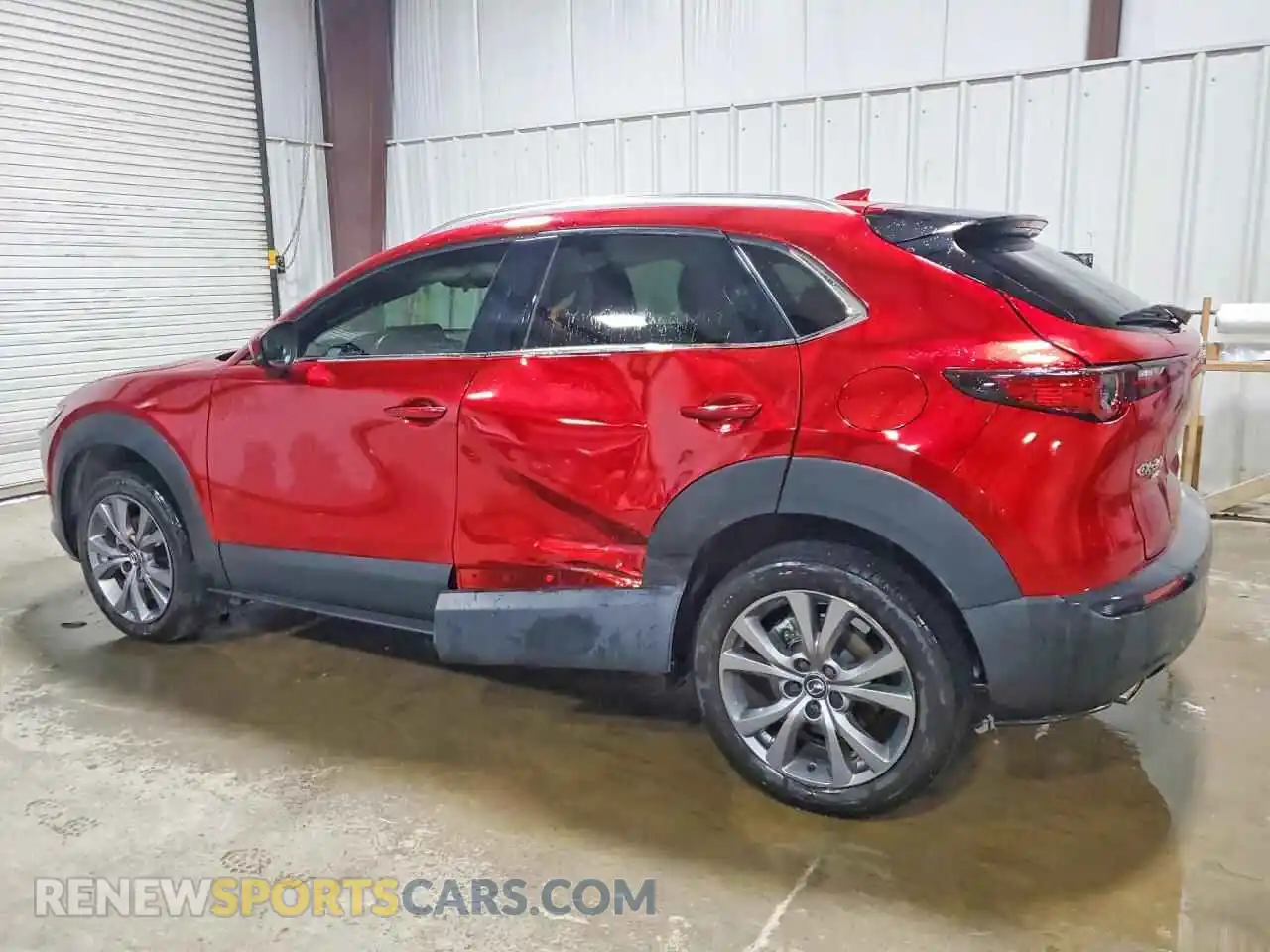 2 Photograph of a damaged car 3MVDMBDM4RM632586 MAZDA CX30 2024