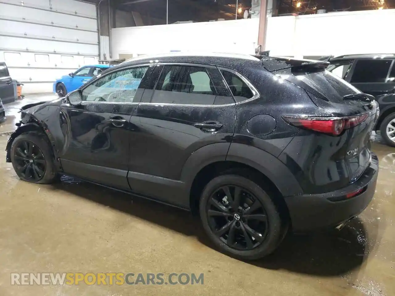 2 Photograph of a damaged car 3MVDMBDY3RM662651 MAZDA CX30 2024