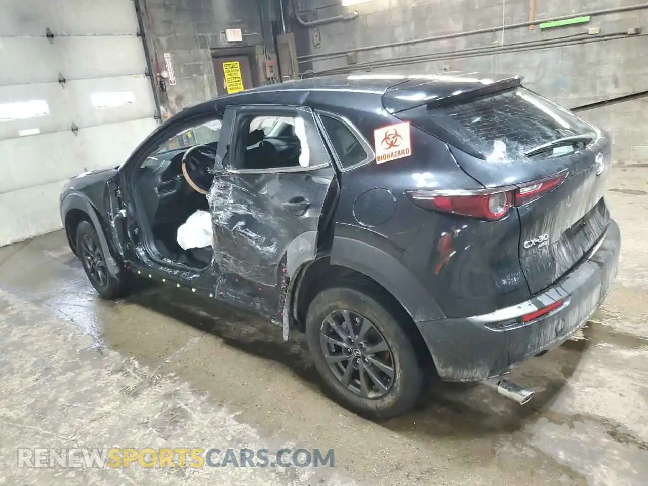2 Photograph of a damaged car 3MVDMBAM3SM756861 MAZDA CX30 2025