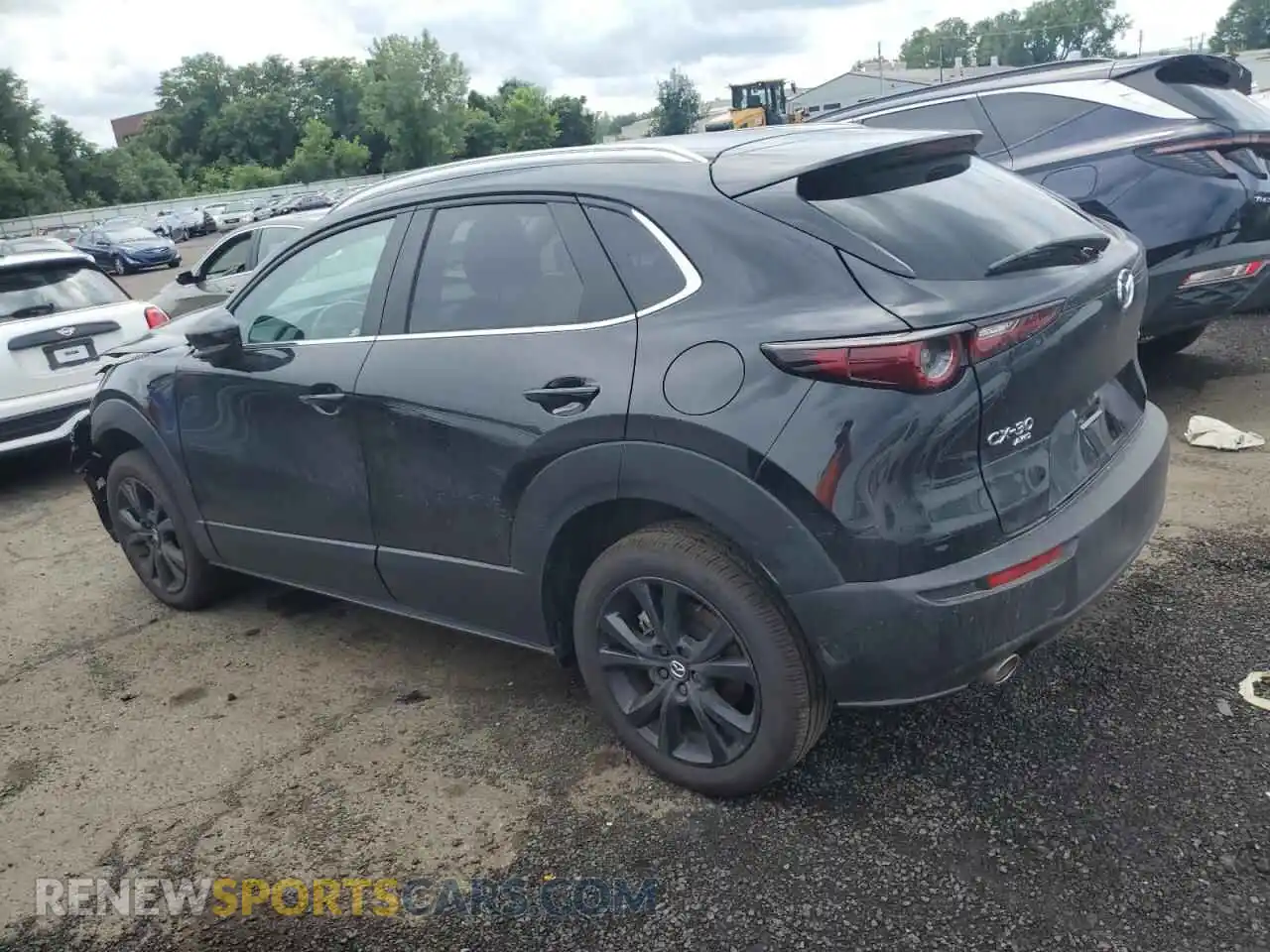 2 Photograph of a damaged car 3MVDMBBM1SM804758 MAZDA CX30 2025
