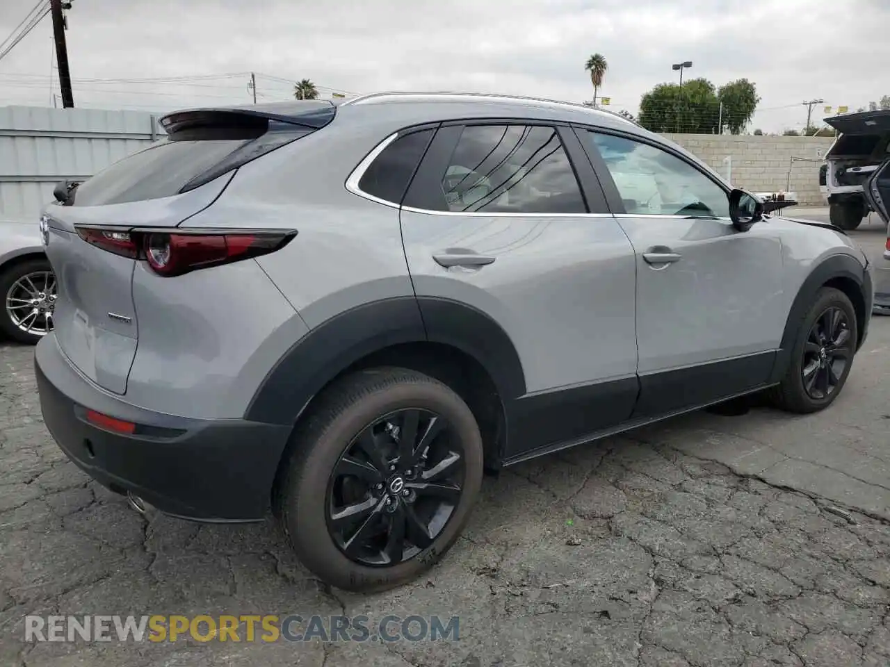 3 Photograph of a damaged car 3MVDMBBM3SM771780 MAZDA CX30 2025