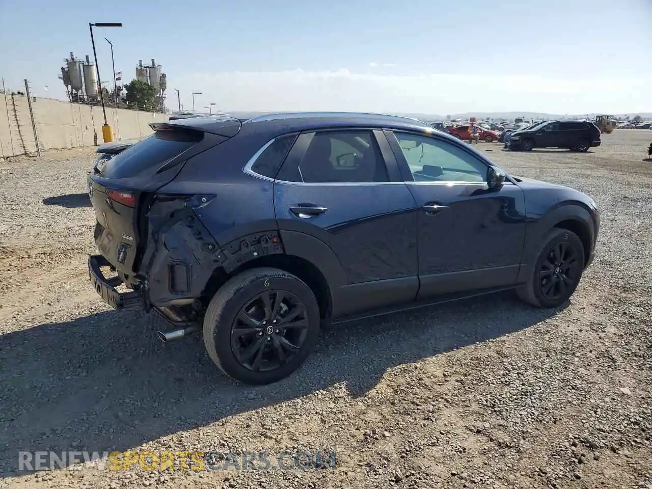 3 Photograph of a damaged car 3MVDMBBM7SM773886 MAZDA CX30 2025