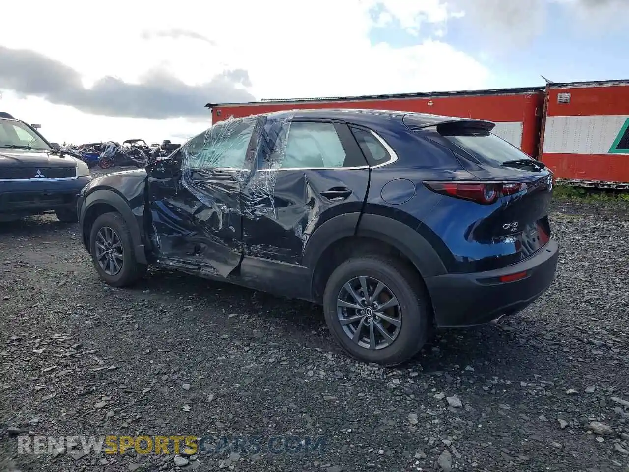 2 fotografías del automóvil dañado 3MVDMBBM7SM871106 MAZDA CX30 2025