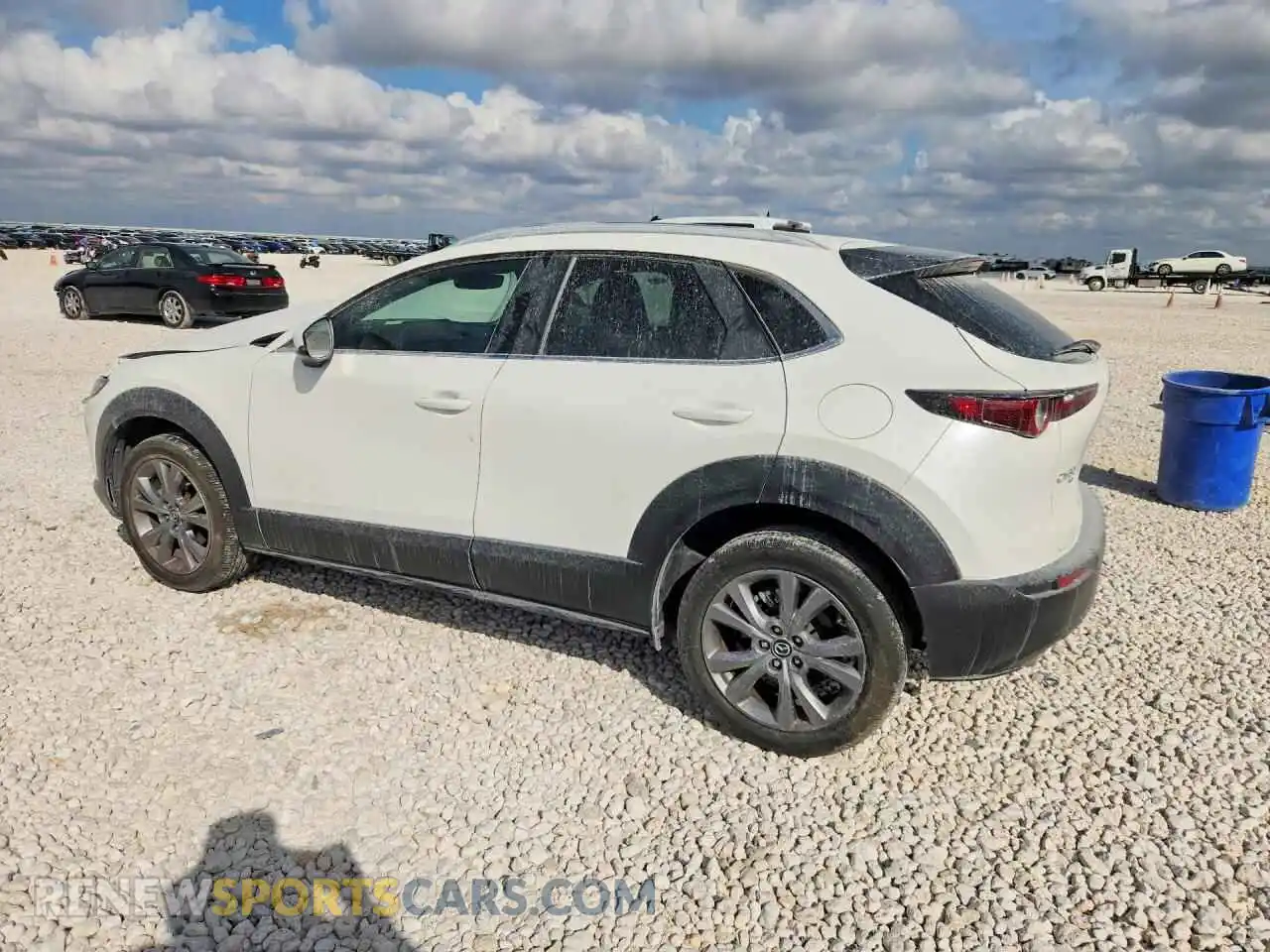 2 Photograph of a damaged car 3MVDMBCM0SM794061 MAZDA CX30 2025