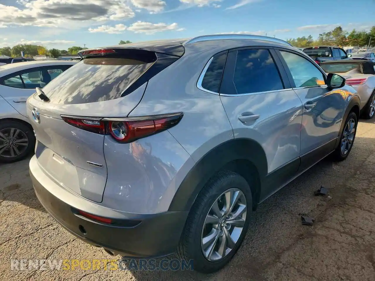 3 Фотография поврежденного автомобиля 3MVDMBCM1SM754118 MAZDA CX30 2025