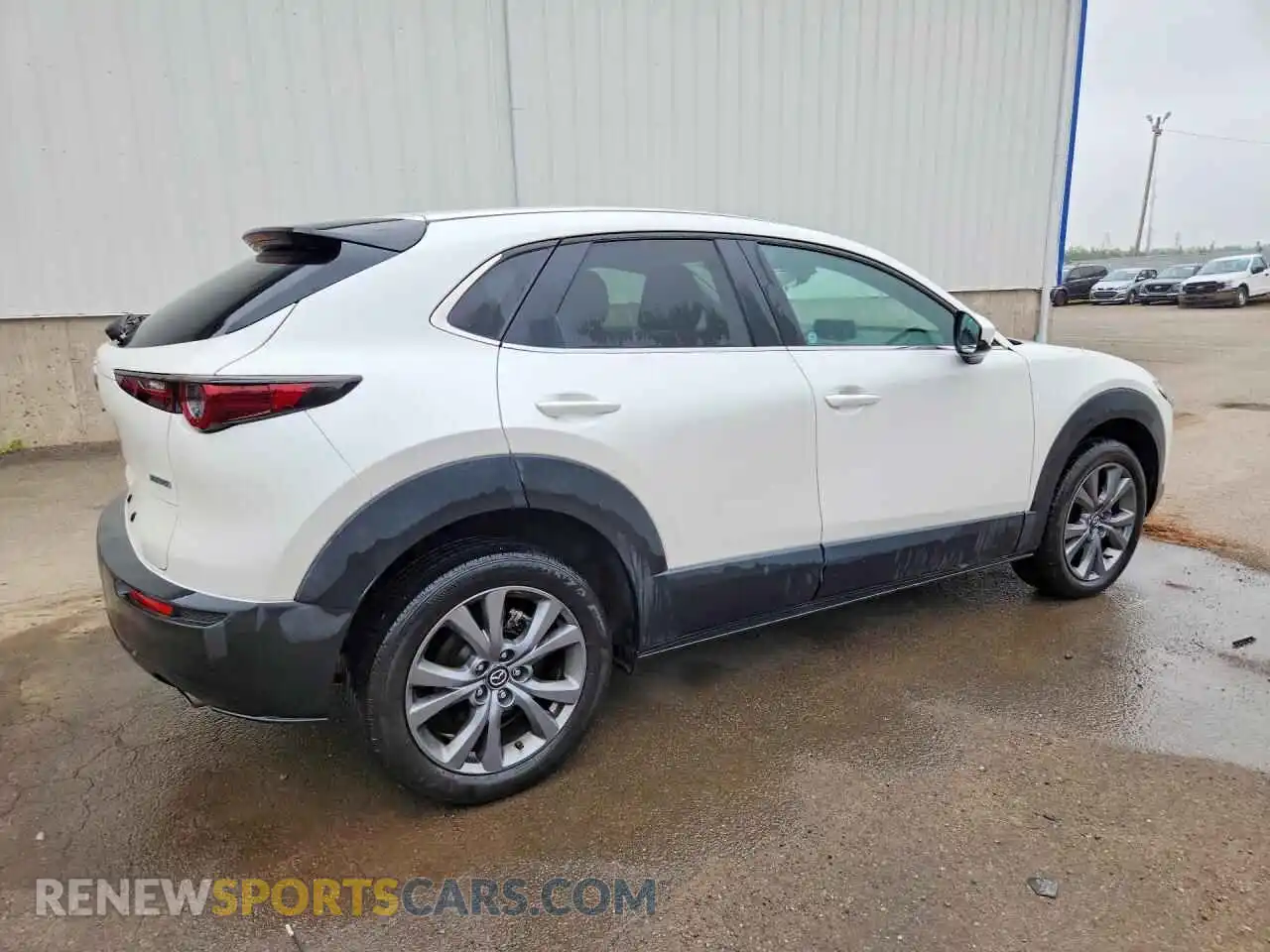 3 Photograph of a damaged car 3MVDMBCM2SM764253 MAZDA CX30 2025