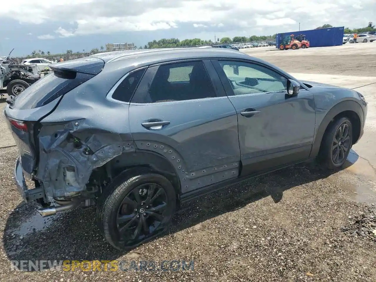 3 Photograph of a damaged car 3MVDMBCM5SM766787 MAZDA CX30 2025