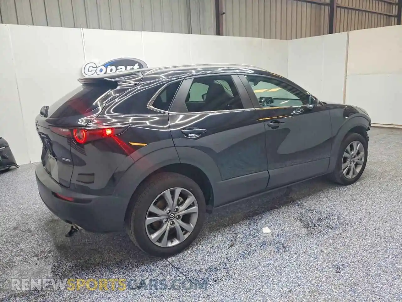 3 Фотография поврежденного автомобиля 3MVDMBCM7SM758769 MAZDA CX30 2025
