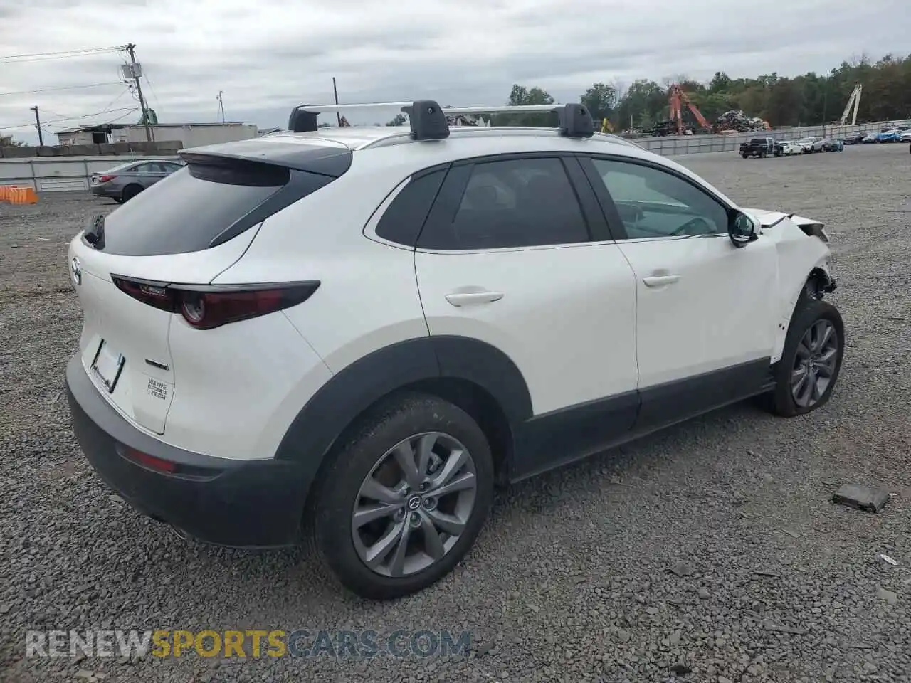 3 Photograph of a damaged car 3MVDMBCM7SM796910 MAZDA CX30 2025