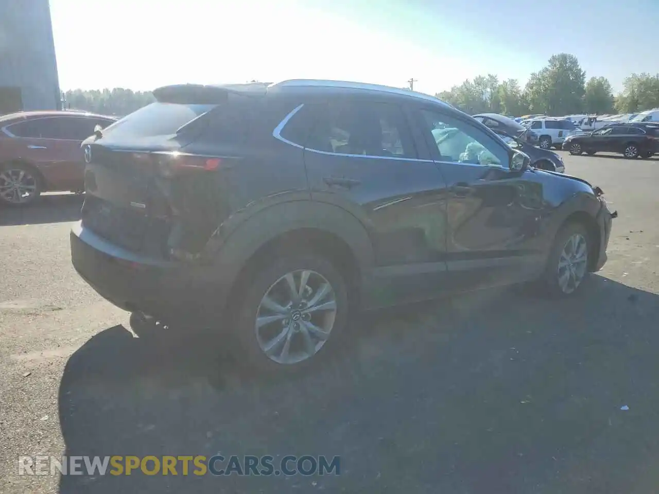 3 Photograph of a damaged car 3MVDMBCM7SM806464 MAZDA CX30 2025