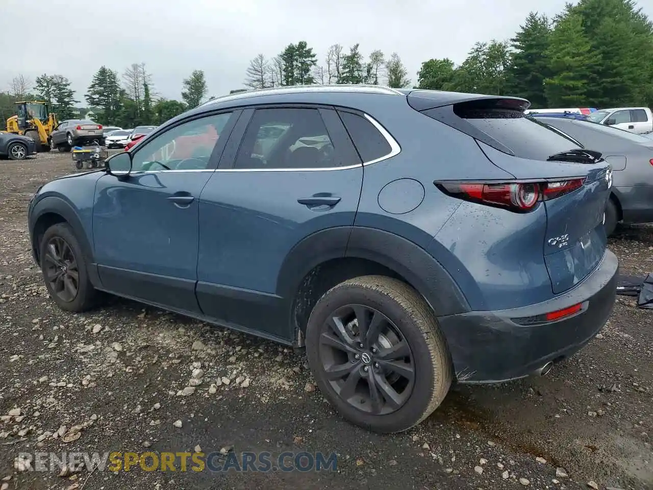 2 fotografías del automóvil dañado 3MVDMBCM9SM775282 MAZDA CX30 2025