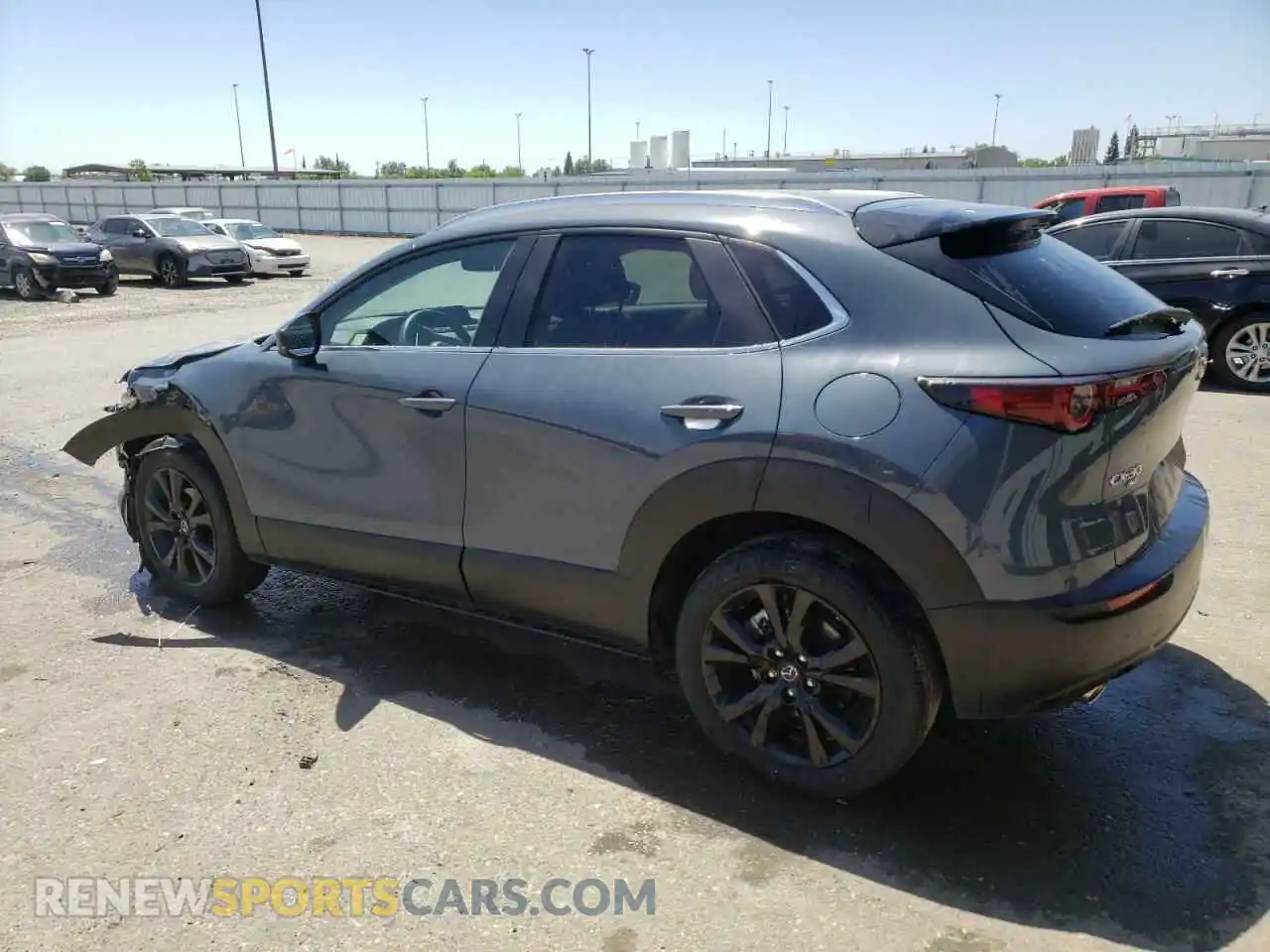 2 Photograph of a damaged car 3MVDMBCM9SM799677 MAZDA CX30 2025