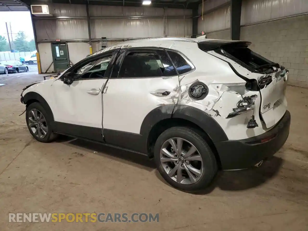 2 Photograph of a damaged car 3MVDMBDM4SM764141 MAZDA CX30 2025