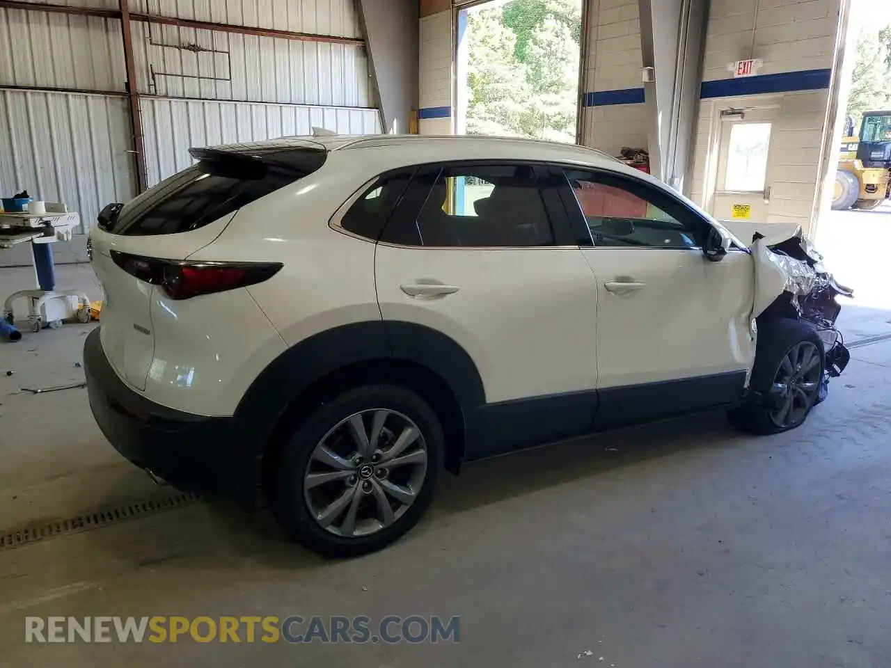 3 fotografías del automóvil dañado 3MVDMBDM7SM805118 MAZDA CX30 2025