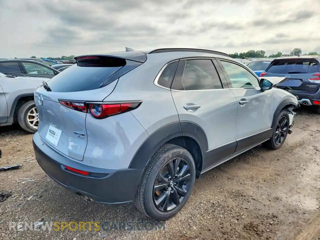 3 fotografías del automóvil dañado 3MVDMBEY7SM773868 MAZDA CX30 2025