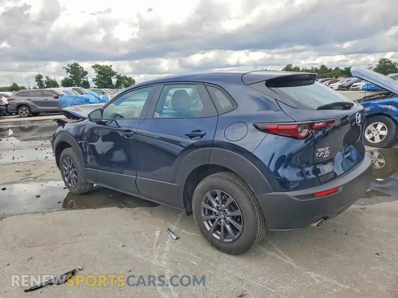 2 Photograph of a damaged car 3MVDMBAL9TM133513 MAZDA CX30 2026