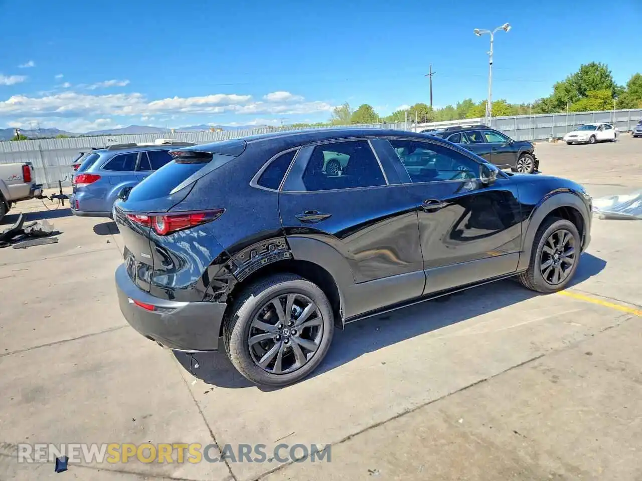 3 Photograph of a damaged car 3MVDMBBL5TM214104 MAZDA CX30 2026