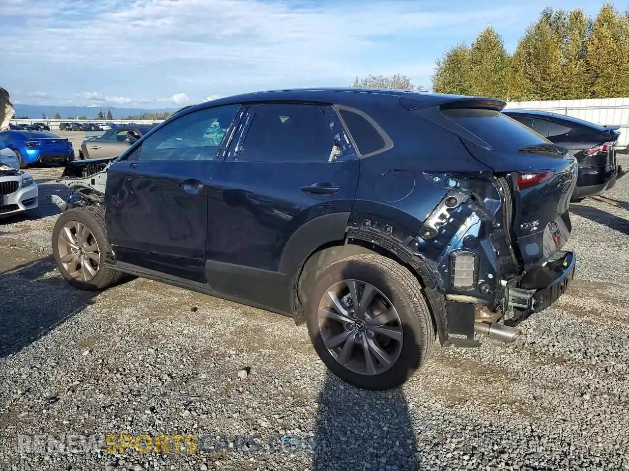 2 Фотография поврежденного автомобиля 3MVDMBCL1TM210467 MAZDA CX30 2026