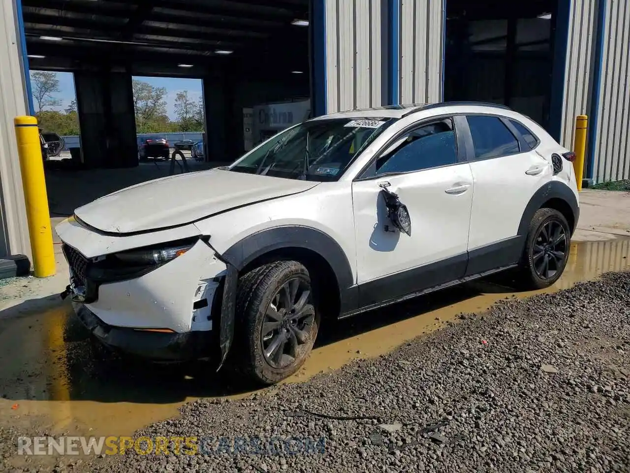 1 fotografías del automóvil dañado 3MVDMBCLXTM117009 MAZDA CX30 2026