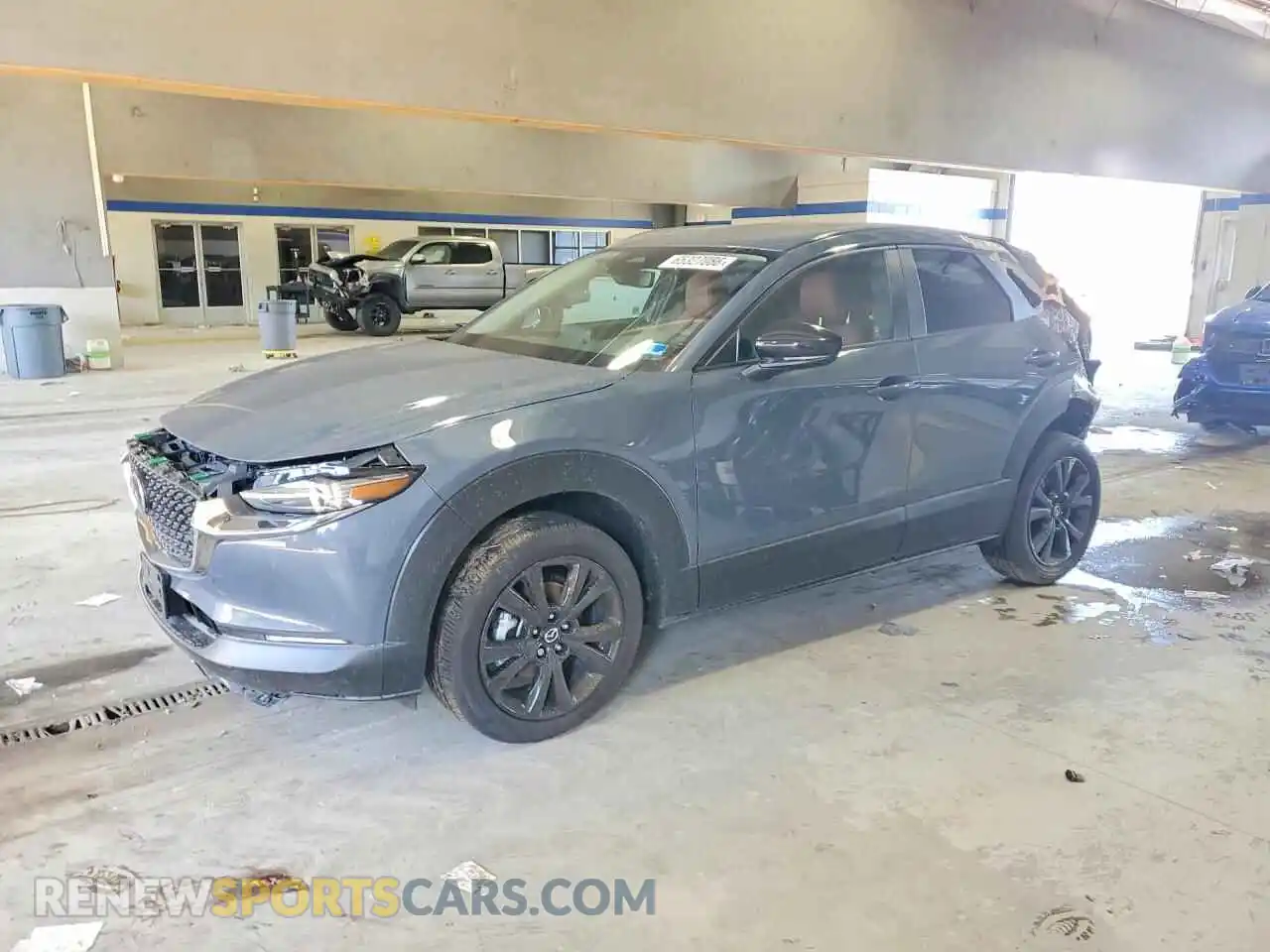 1 Photograph of a damaged car 3MVDMBCLXTM136983 MAZDA CX30 2026