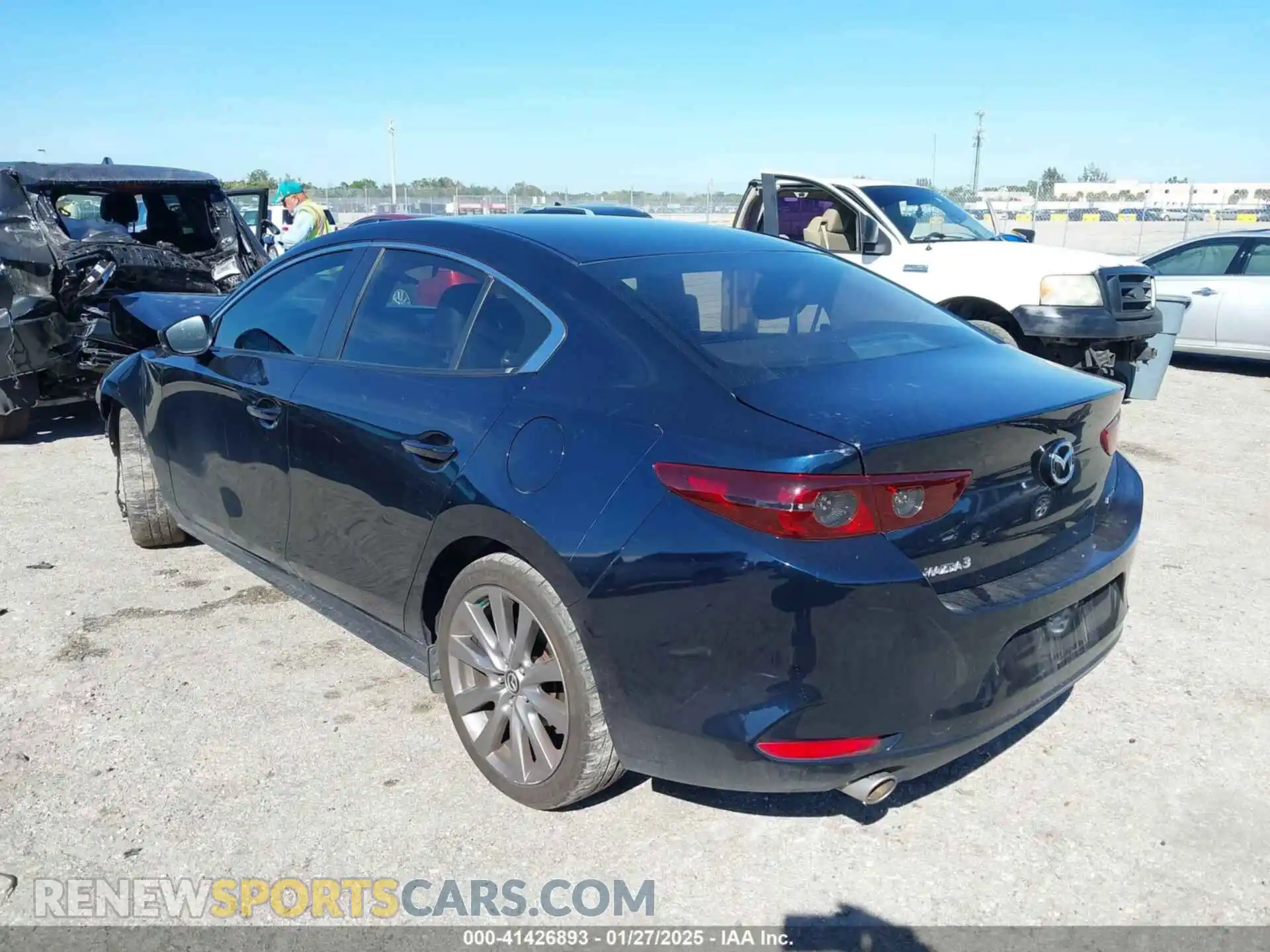 3 Photograph of a damaged car JM1BPACL7K1106698 MAZDA MAZDA3 2019
