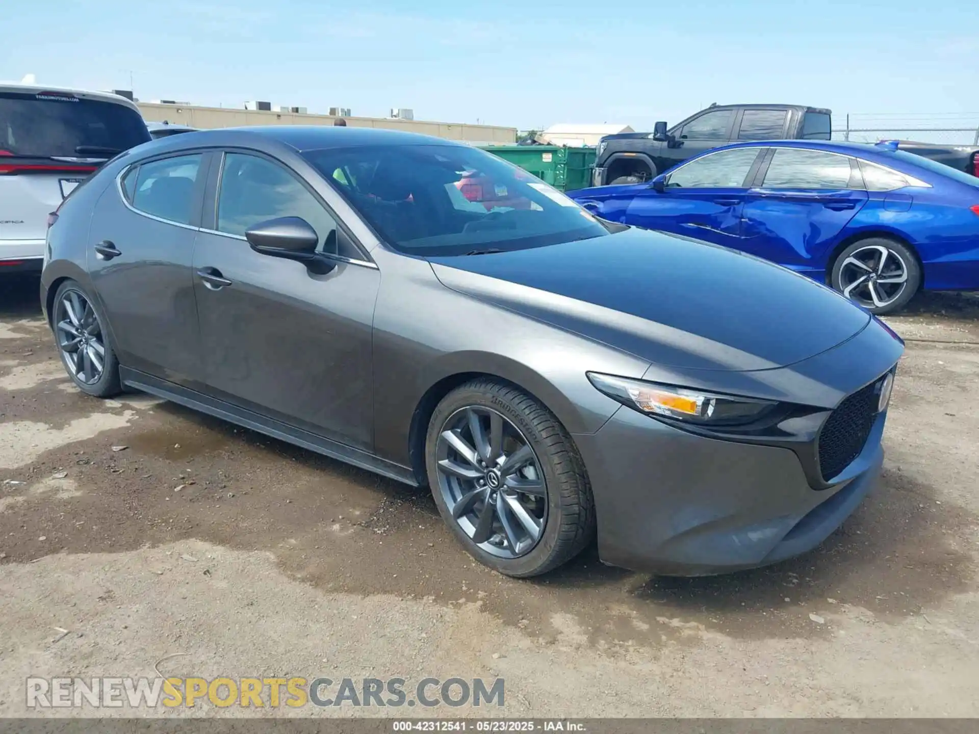 1 Photograph of a damaged car JM1BPAMM6K1142597 MAZDA MAZDA3 2019