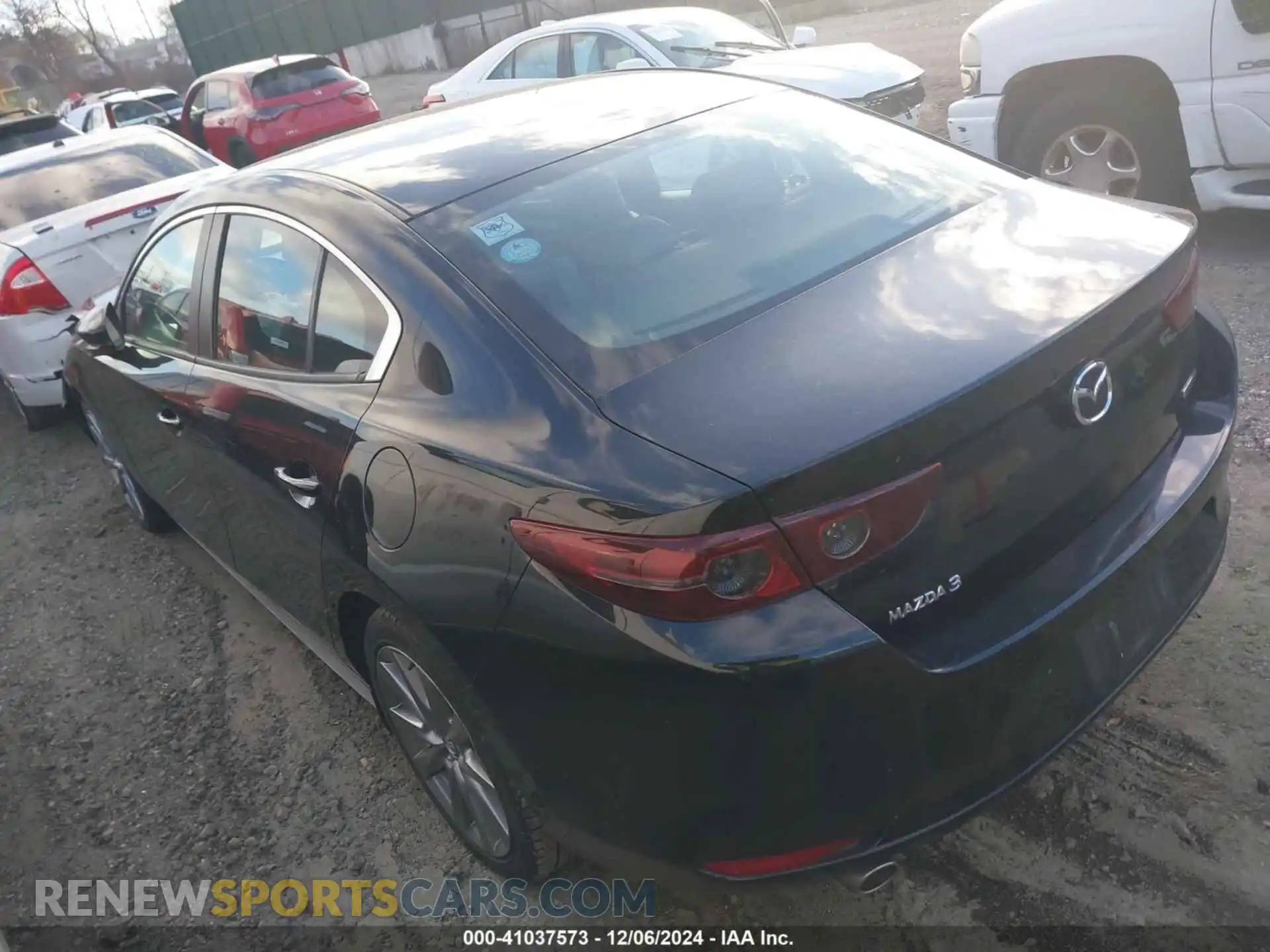 3 Photograph of a damaged car 3MZBPACLXLM127045 MAZDA MAZDA3 2020