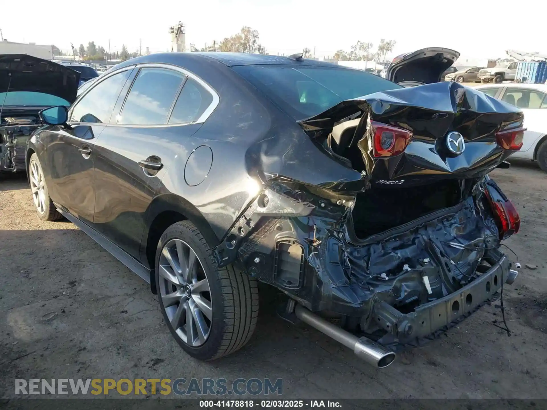 3 Фотография поврежденного автомобиля 3MZBPAEM2LM124405 MAZDA MAZDA3 2020
