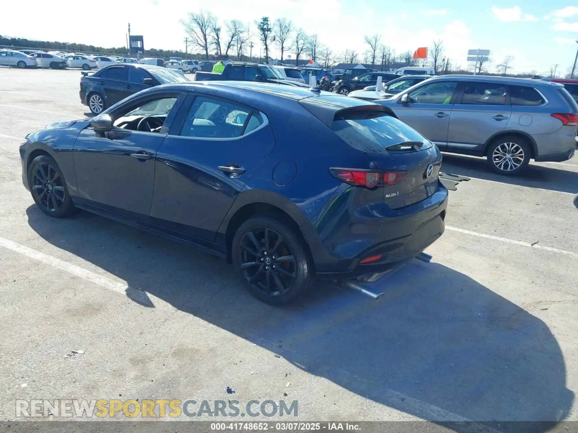 3 Фотография поврежденного автомобиля JM1BPANM5L1160265 MAZDA MAZDA3 2020