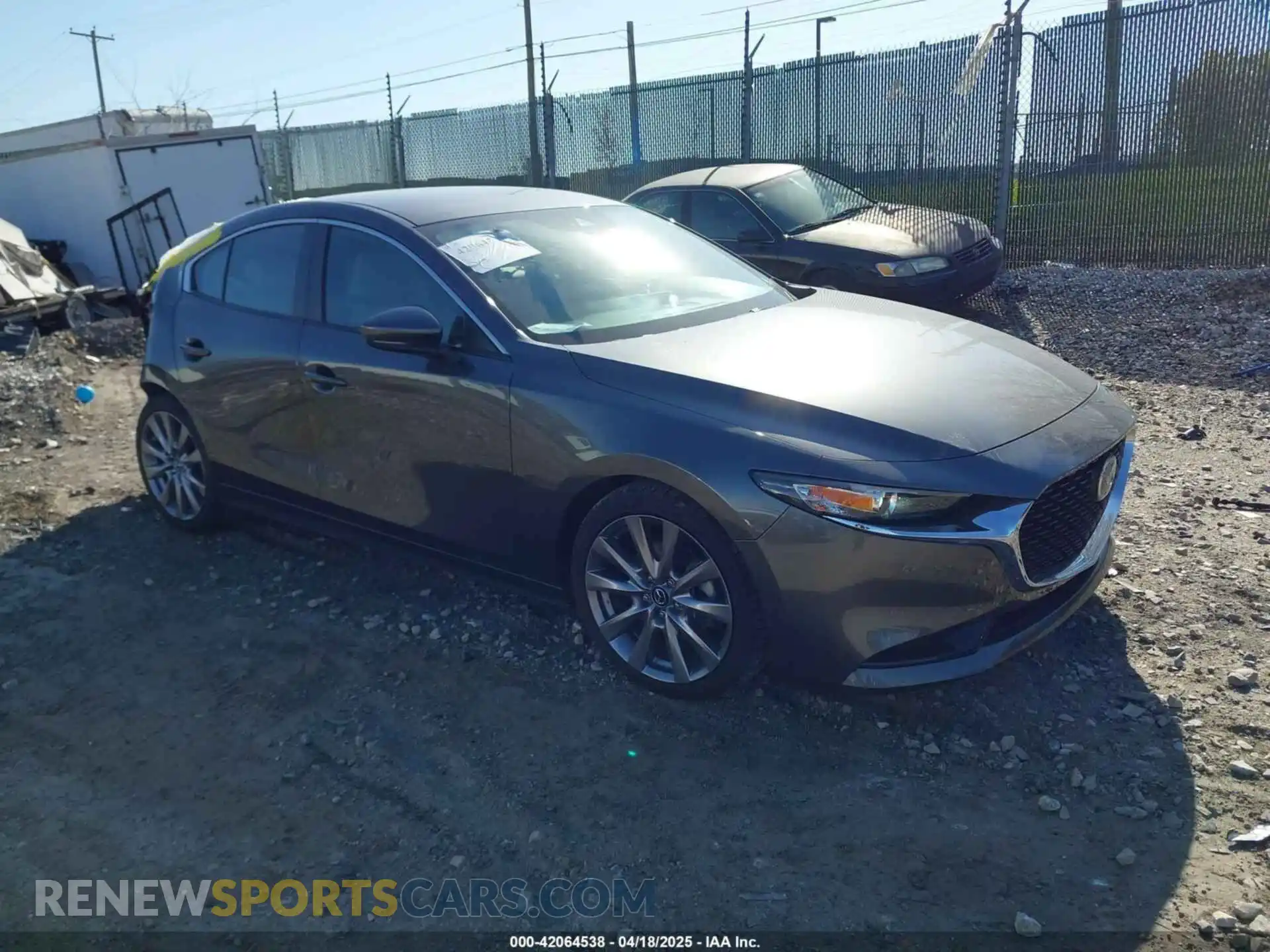 1 Фотография поврежденного автомобиля JM1BPBDM6L1167443 MAZDA MAZDA3 2020