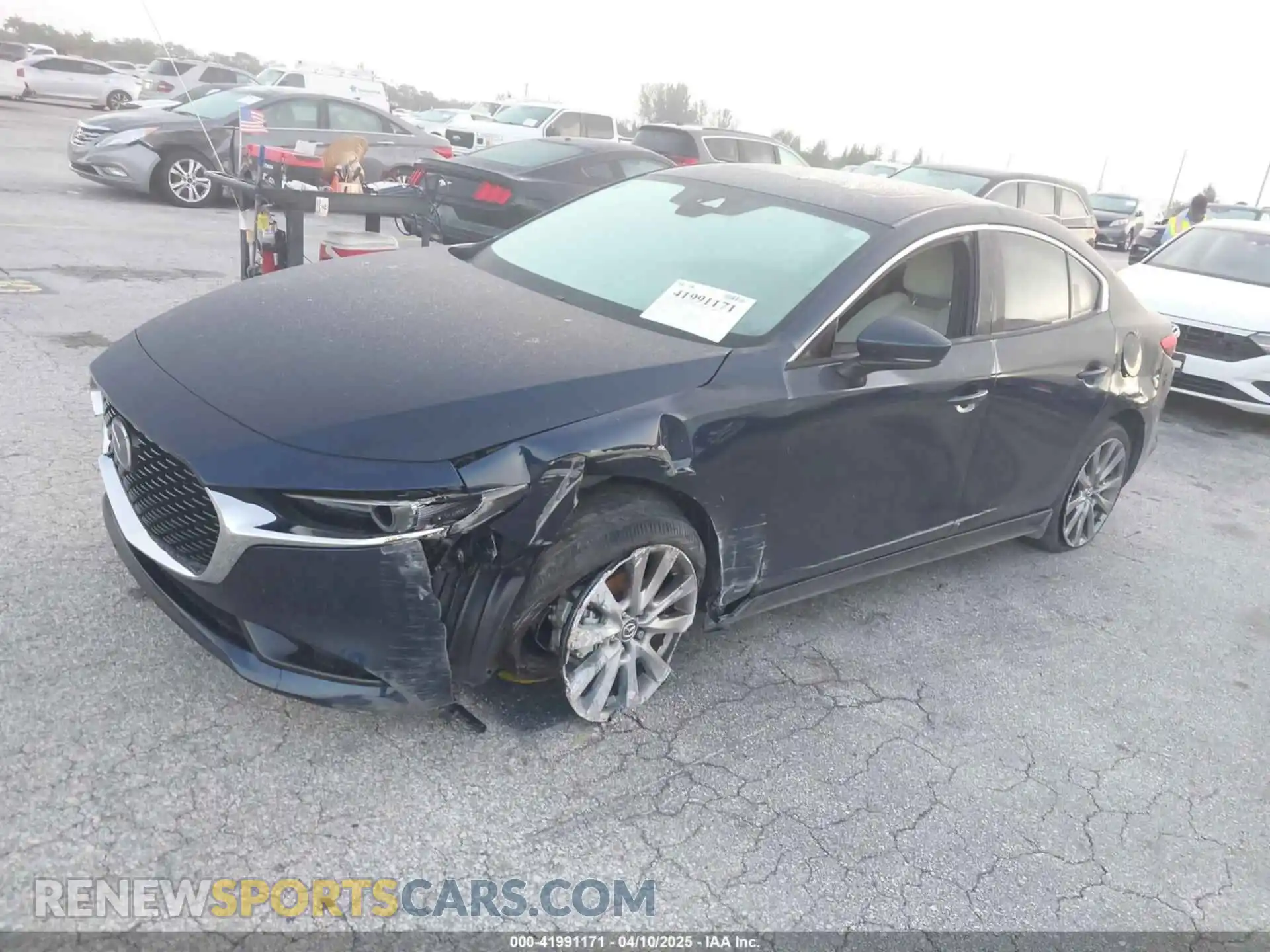 2 Photograph of a damaged car 3MZBPADL3NM313947 MAZDA MAZDA3 2022