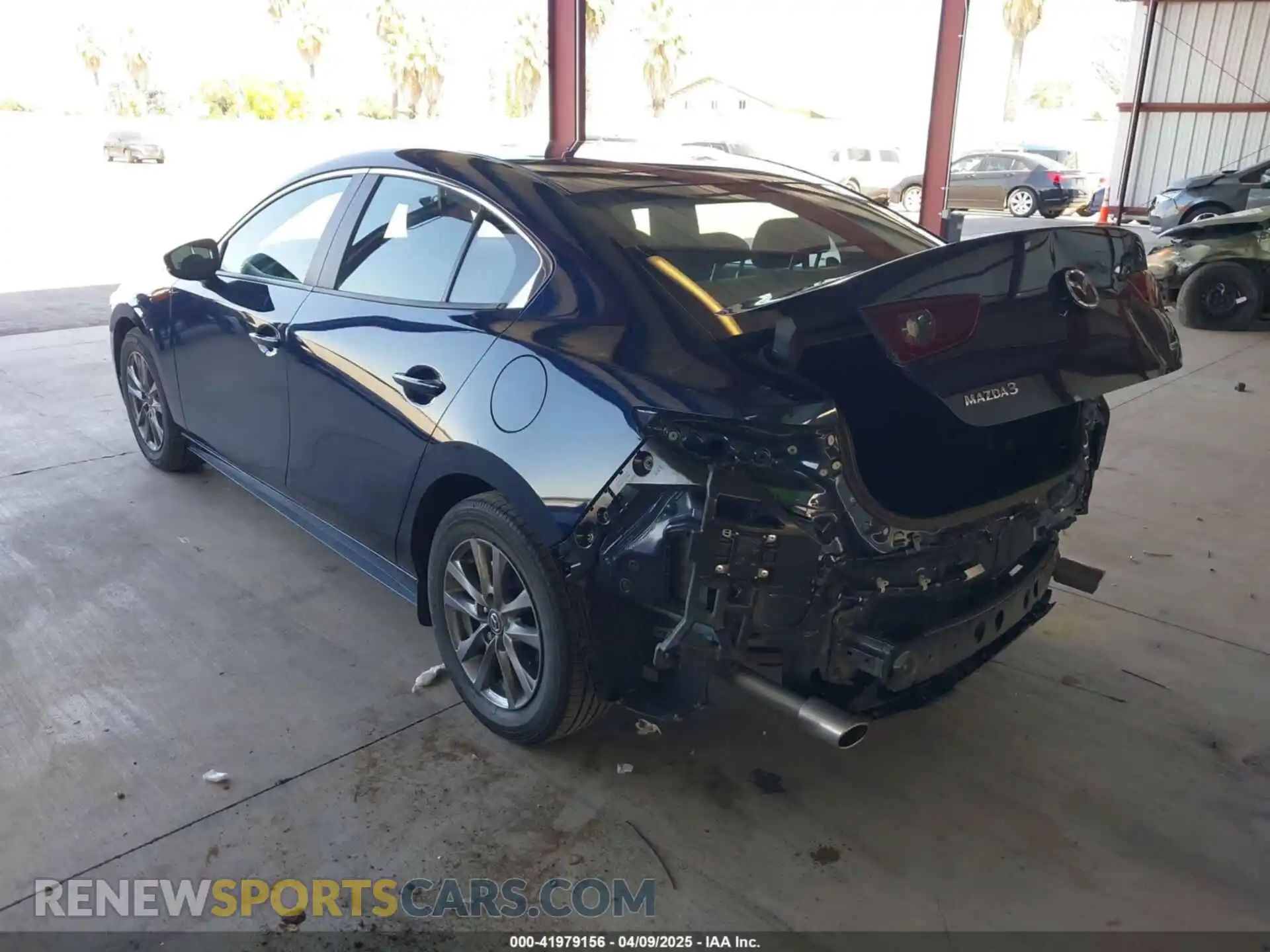 3 fotografías del automóvil dañado 3MZBPAAM4RM432416 MAZDA MAZDA3 2024