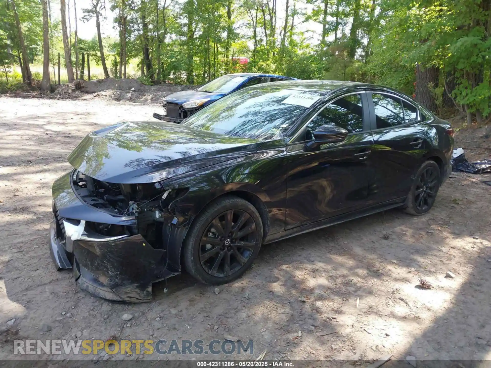 2 fotografías del automóvil dañado 3MZBPABM8RM412278 MAZDA MAZDA3 2024