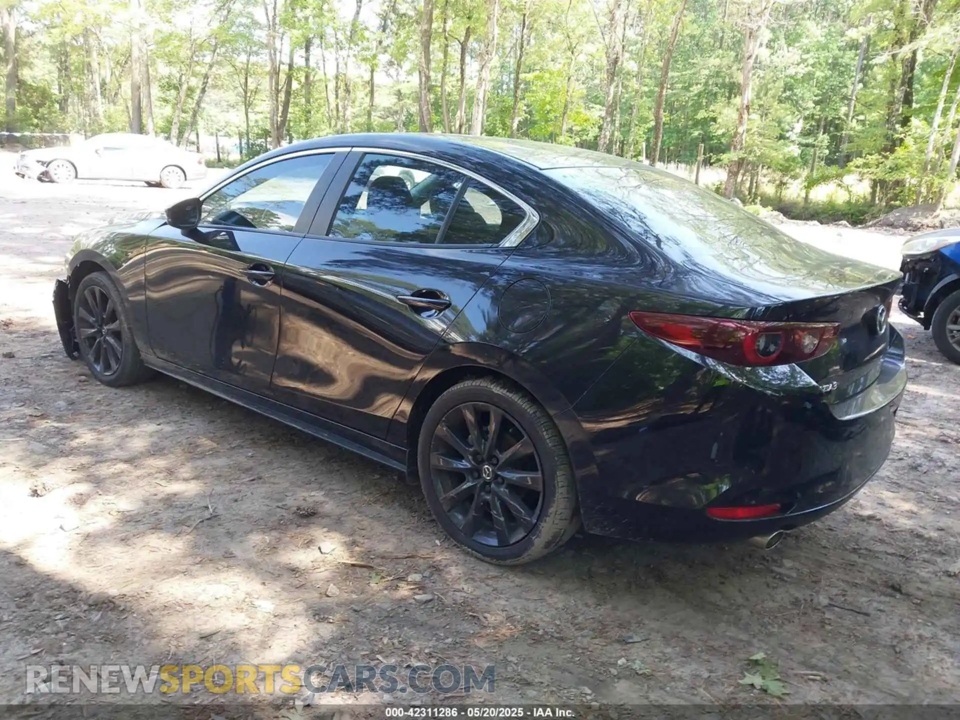 3 fotografías del automóvil dañado 3MZBPABM8RM412278 MAZDA MAZDA3 2024