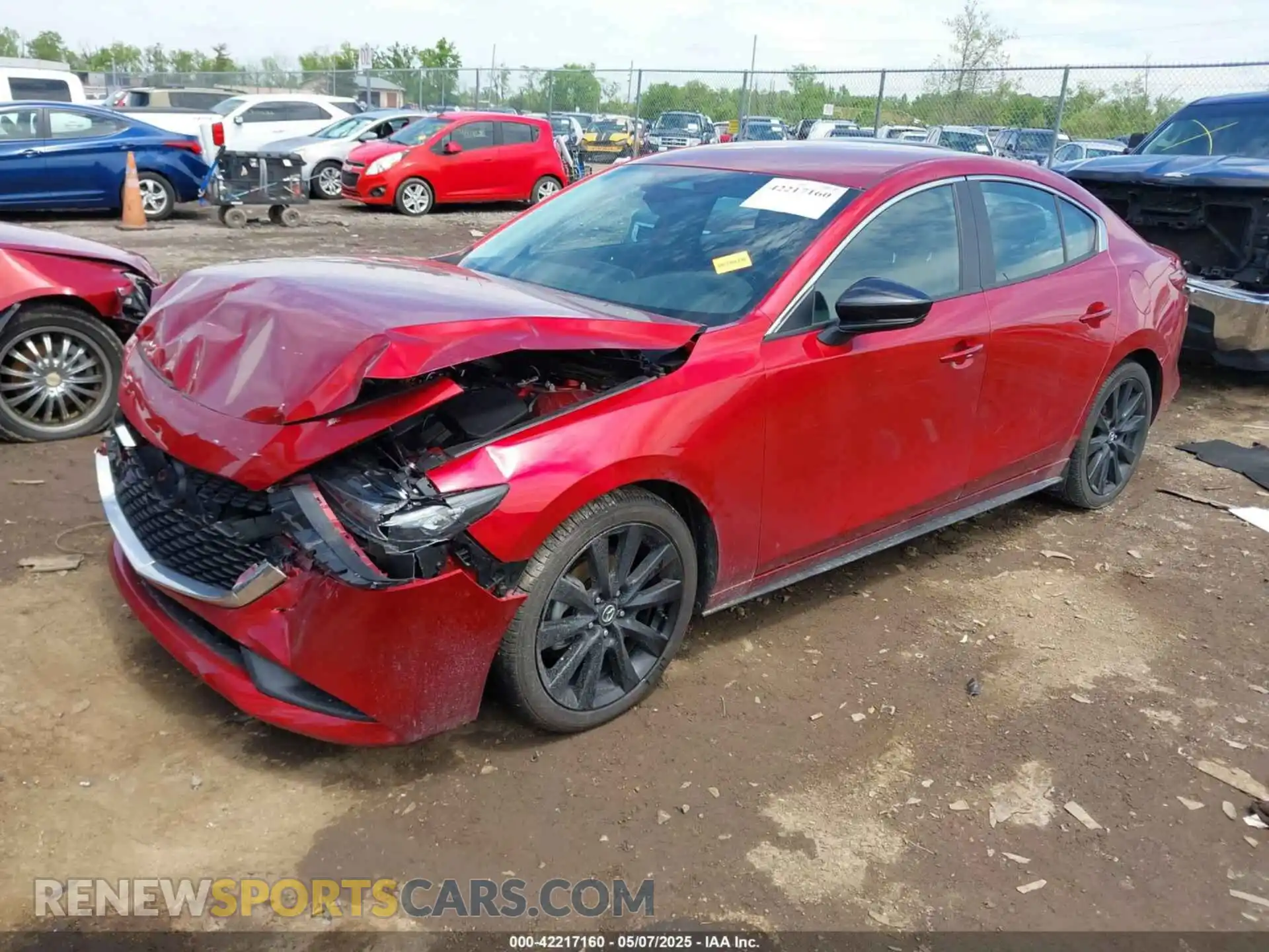 2 fotografías del automóvil dañado 3MZBPABMXRM434704 MAZDA MAZDA3 2024