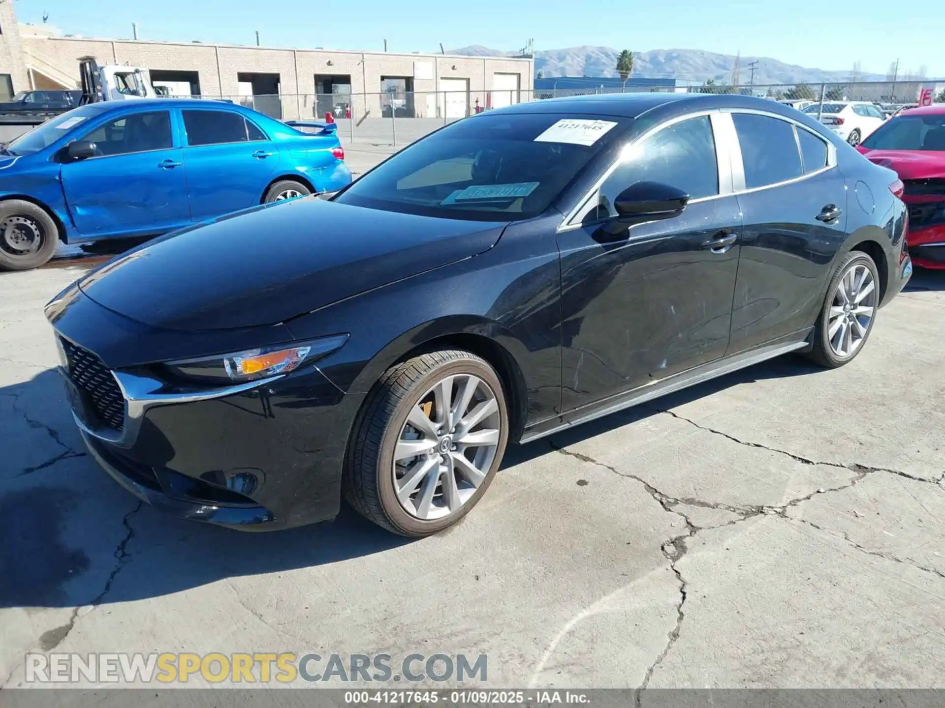 2 fotografías del automóvil dañado 3MZBPACM3RM400196 MAZDA MAZDA3 2024
