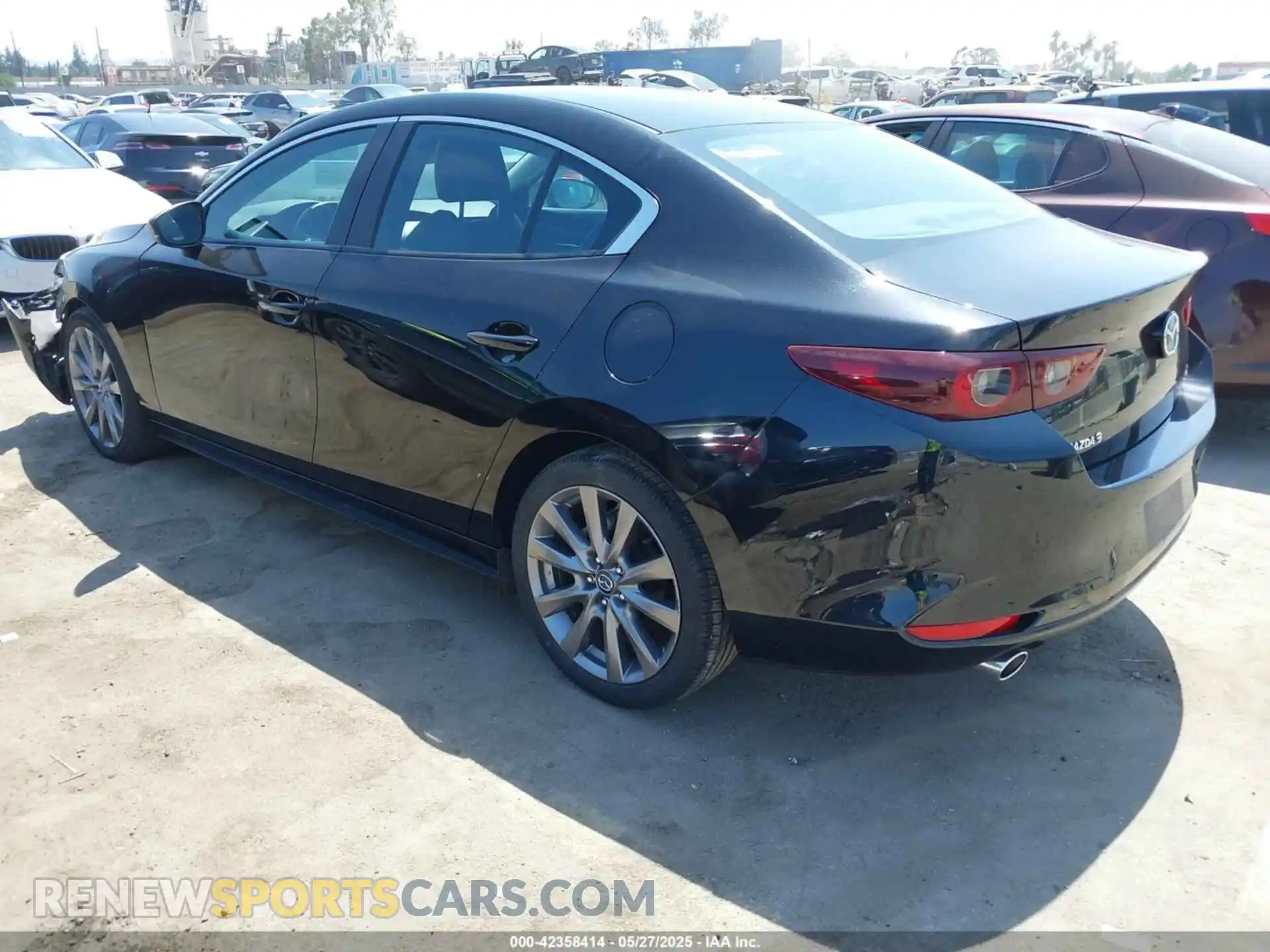 3 fotografías del automóvil dañado 3MZBPACM3RM417418 MAZDA MAZDA3 2024